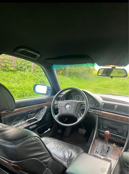 BMW E38 750i v12 - 4