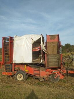 Prodám bramborový kombajn - 4