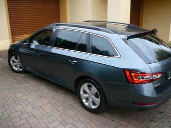 ŠKODA SUPERB 3 COMBI 2.0 TDI 140KW DSG+F1 NAV ACC FRONT LINE - 4