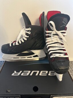 brusle BAUER SUPREME SCORE SKATE JR - 4