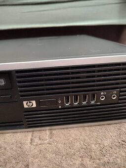 HP Pocitac , Windows 10 ,4 gb rám ddr3 - 4