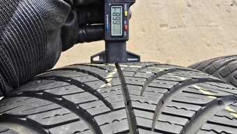 Celoroční pneu 215/55/17 Good Year - 4