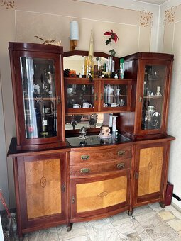 Starožitný nábytek - 4