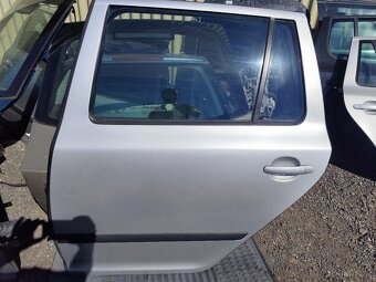 Boční dveře - Škoda Octavia II COMBI - 9102 - 4