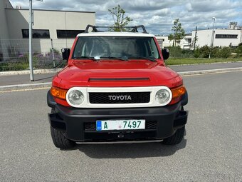 Toyota FJ Cruiser - 4