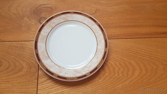 Jídelní souprava - 4