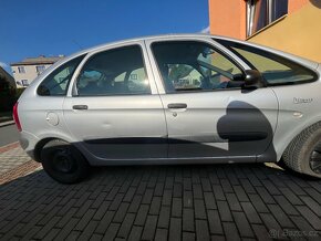 Citroën xsara Picasso - 4