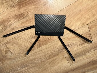 Asus router RT-AC1200 V2 - 4