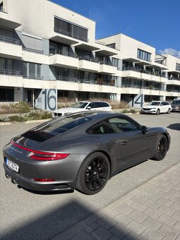 Porsche 911 Carrera 4 Coupe, PDK, 272 kW, model 991 - 4
