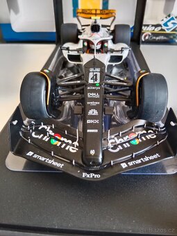 F1 McLaren MCL60 - 4