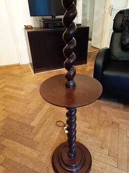 STOJACÍ RETRO LAMPA - 4
