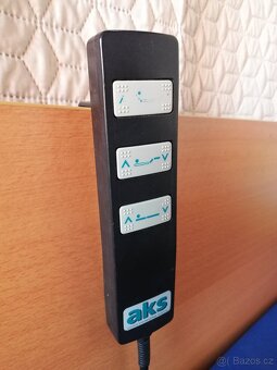 Zdravotní polohovací lůžko elektrické - 4