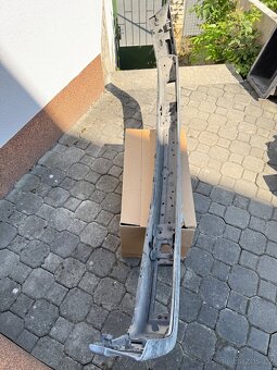 BMW E30 přední nárazník, blatník - 4