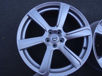 Alu disky originál Volvo 19", 5x108, ET 42,5, šířka 8J - 4