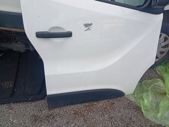 RENAULT TRAFIC 3 RV 2018 P.P. DVEŘE KOMPLETNÍ NASTROJENÉ - 4
