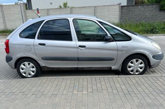 Citroen Xsara Picasso 2.0HDI,130xxx km,1.majitel,prav. servi - 4