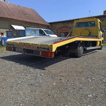 Mercedes Sprinter odtahovka 4.6t - 4