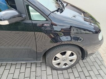 Volkswagen Touran - 4