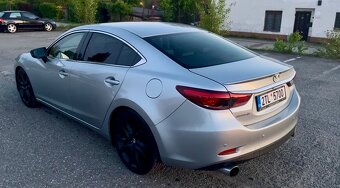 Mazda 6 2.5 - 4