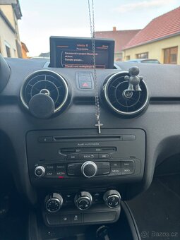 Audi a1 1.6tdi 80+kw 2012 - 4