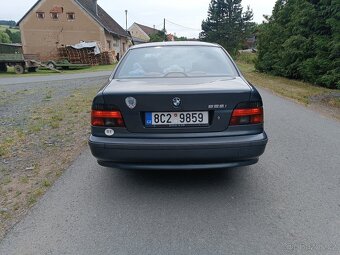 BMW E39 528i Automat - 4
