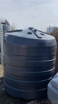 Nádrž na naftu Kingspan 2500 L - 4