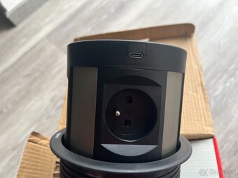 Legrand Incara nábytkový zásuvkový sloupek Tower 120 - 4