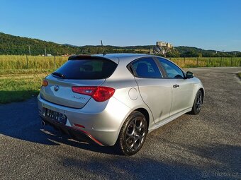 Alfa Romeo Giulietta TCT - 4