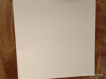 Prodám cca. 60 ks POLYSTYRENOVÝCH KAZET – OBKLADY - 4