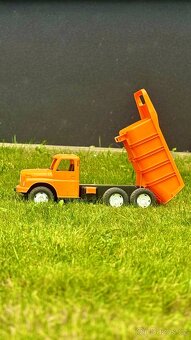 Tatrovka oranžová - 4