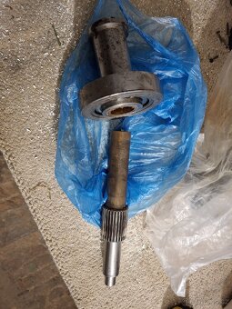 Mezikus pro motor zetor s převodovkou multicar m22 - 4