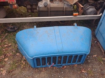 díly v3s,m1,m2 m6 - 4