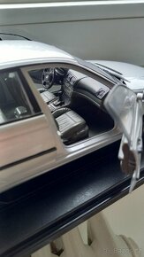 BMW 328i WELLY 1:18 - 4