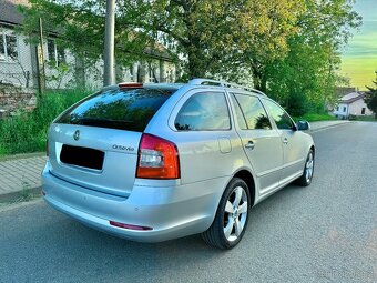 Škoda Octavia 1.6TDI 77kw Elegance 219 000km - 4