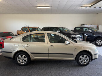 Škoda Octavia 1.6i Elegance 1maj,CZ,po servisu - 4