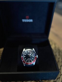 TUDOR Black Bay GMT “Pepsi” - 4