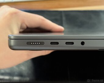 MacBook Pro 14” M3 Pro 18GB RAM, 512GB SSD - Zánovní, ACare+ - 4