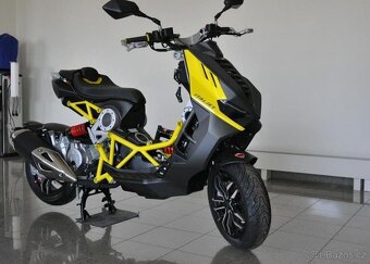 Italjet Dragster 125 ABS NOVÉ SKLADEM benzín automat 9 kw - 4