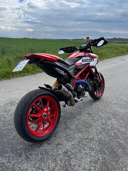 Ducati Hypermotard 821 - 4