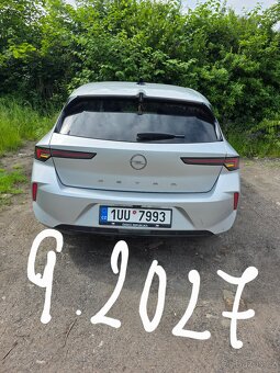 Opel Astra 1.2 turbo MT6 96 kW - 4