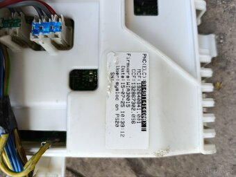 Součástky na pračku Electrolux - 4