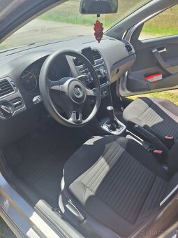 VW POLO 1,4 benzin rok 2012 - 4
