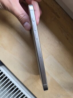 iPhone 15 Pro Max 256 GB Natural Titan - 4