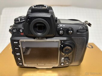 Nikon D700 perfektní stav - 4