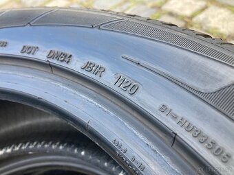 2ks zimních pneumatik DUNLOP WINTER 3D 235/50R19 7mm 2020 - 4