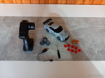 RC Drift Car 1:24, 4WD, NISSAN GTR - 4