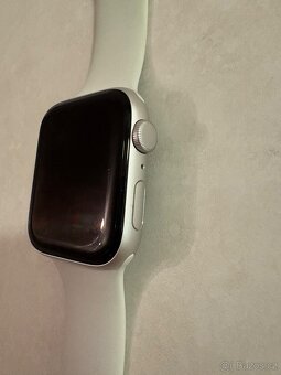 Apple Watch SE 2 44mm, Silver Aluminum - 4
