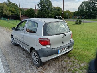 Yaris 1.0i (50kw) - NOVÁ STK - EKO- 0 KČ - 4