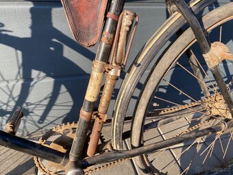 Historické kolo Premier Works - 4