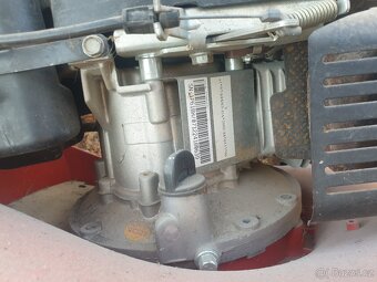 Benzinové sekačky na opravu díly - 4